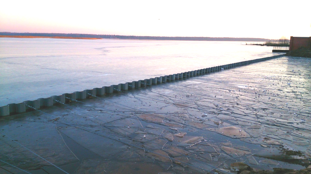 Укрепление и формирование береговой линии водохранилища