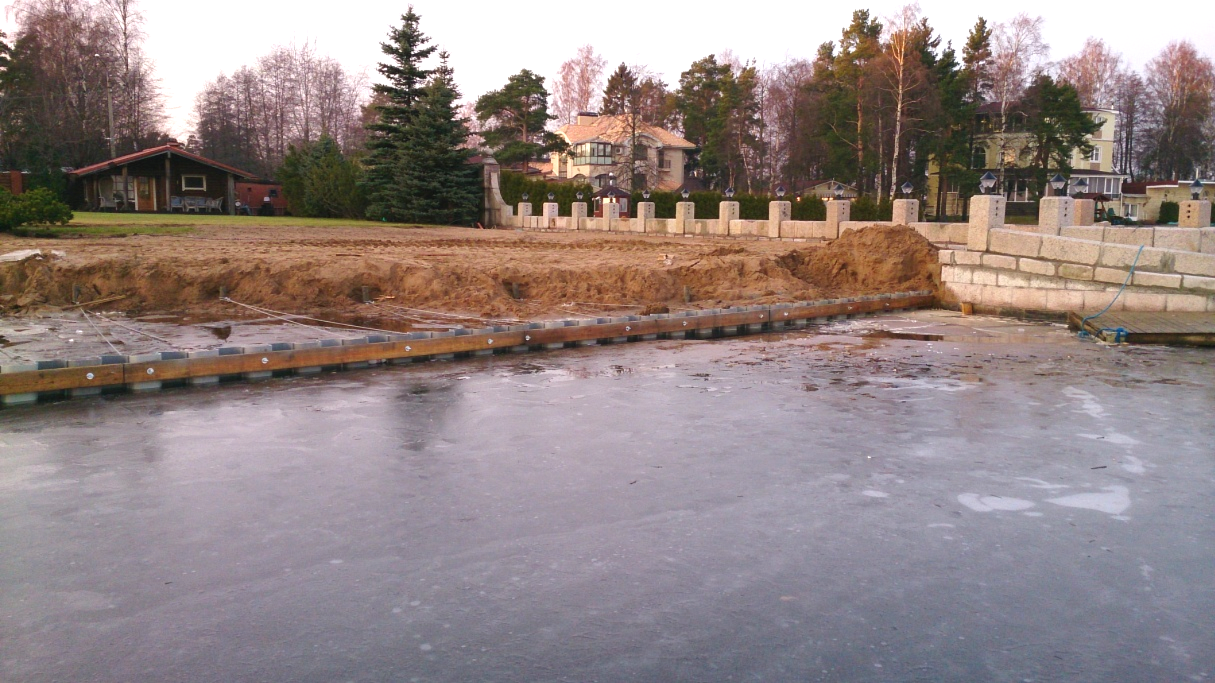 Укрепление и формирование береговой линии водохранилища